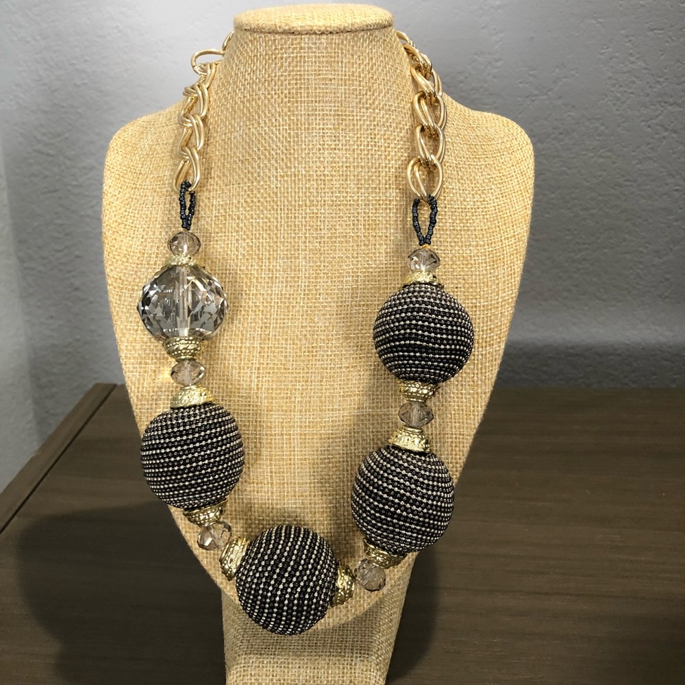 Gold tone bead and crystal necklace